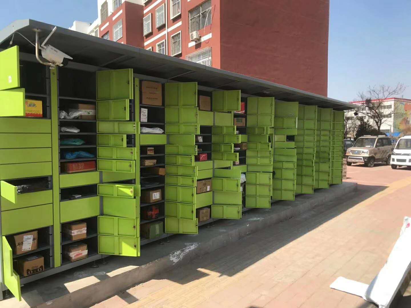 快遞小哥為什么會為快遞柜買單？